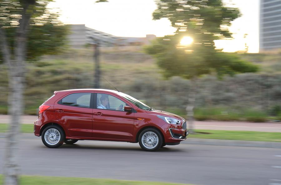  Ford Figo Titanium 2018 года  (фото 4 из 40)